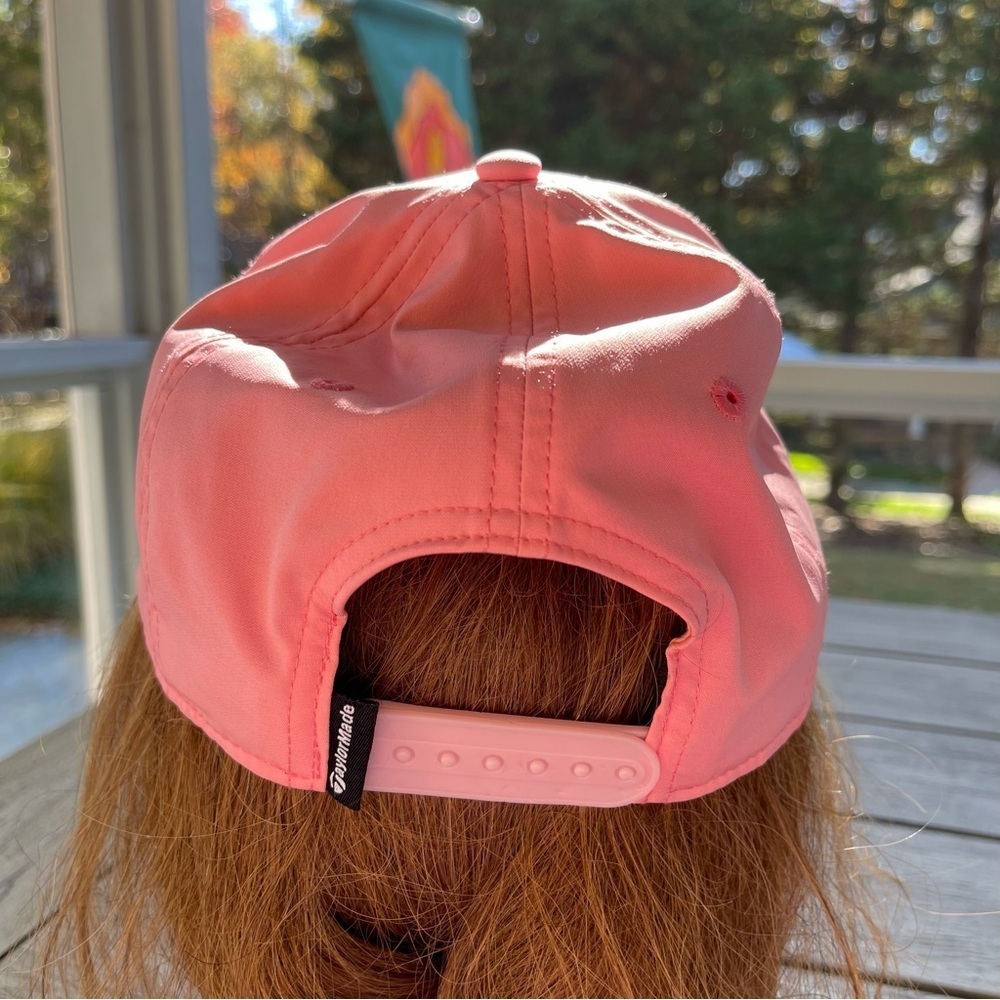 TaylorMade Venture Sunset SnapBack Golf Hat
Size Regular (58cm) - Picture 3 of 5